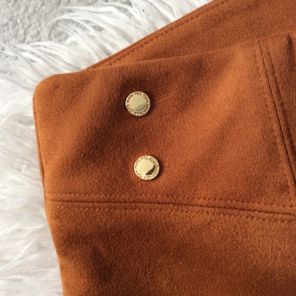 NWOT Andrew Marc Faux Suede Legging - Picture 5 of 7